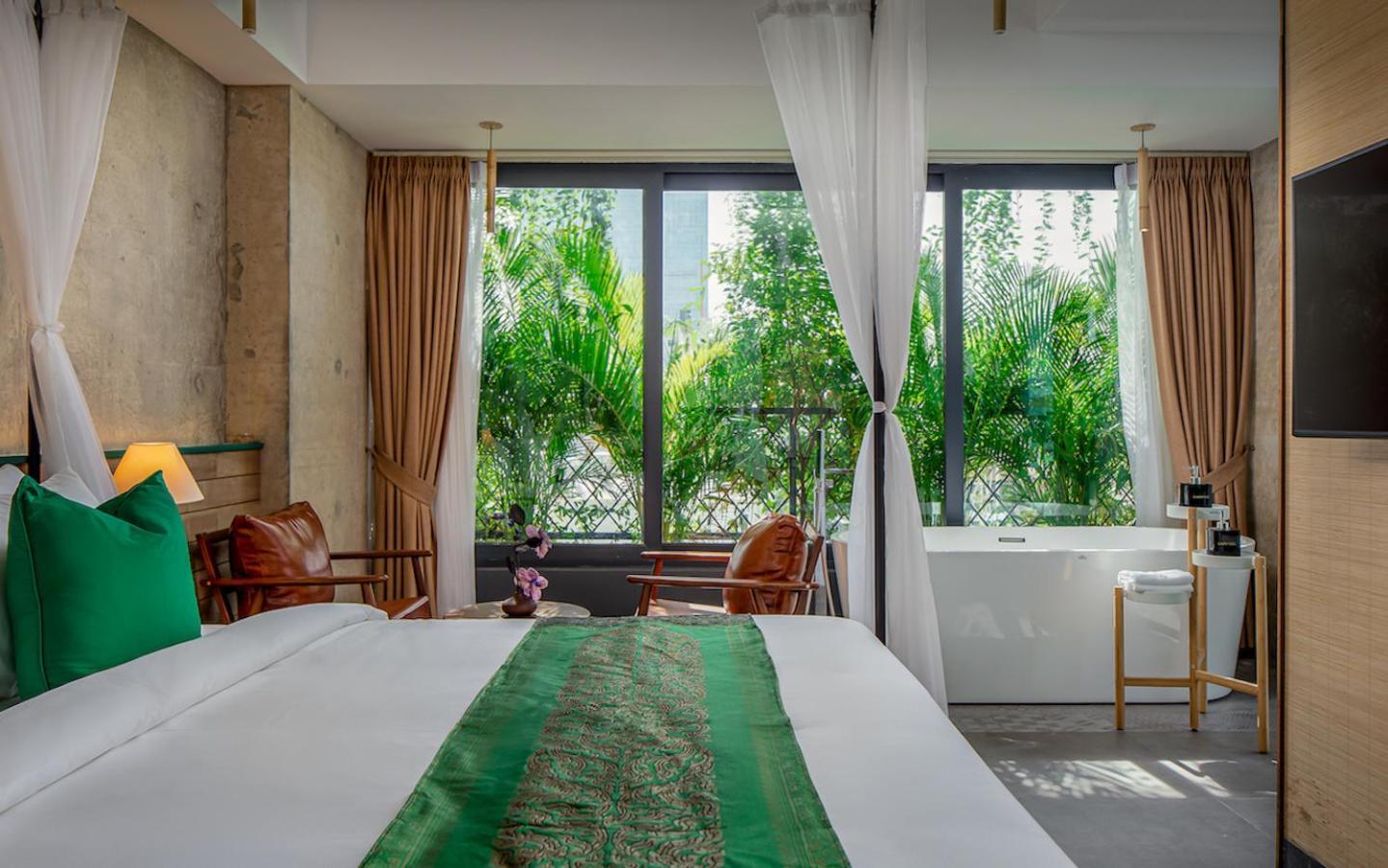 Check Inn Phnom Penh Royal Palace Extérieur photo